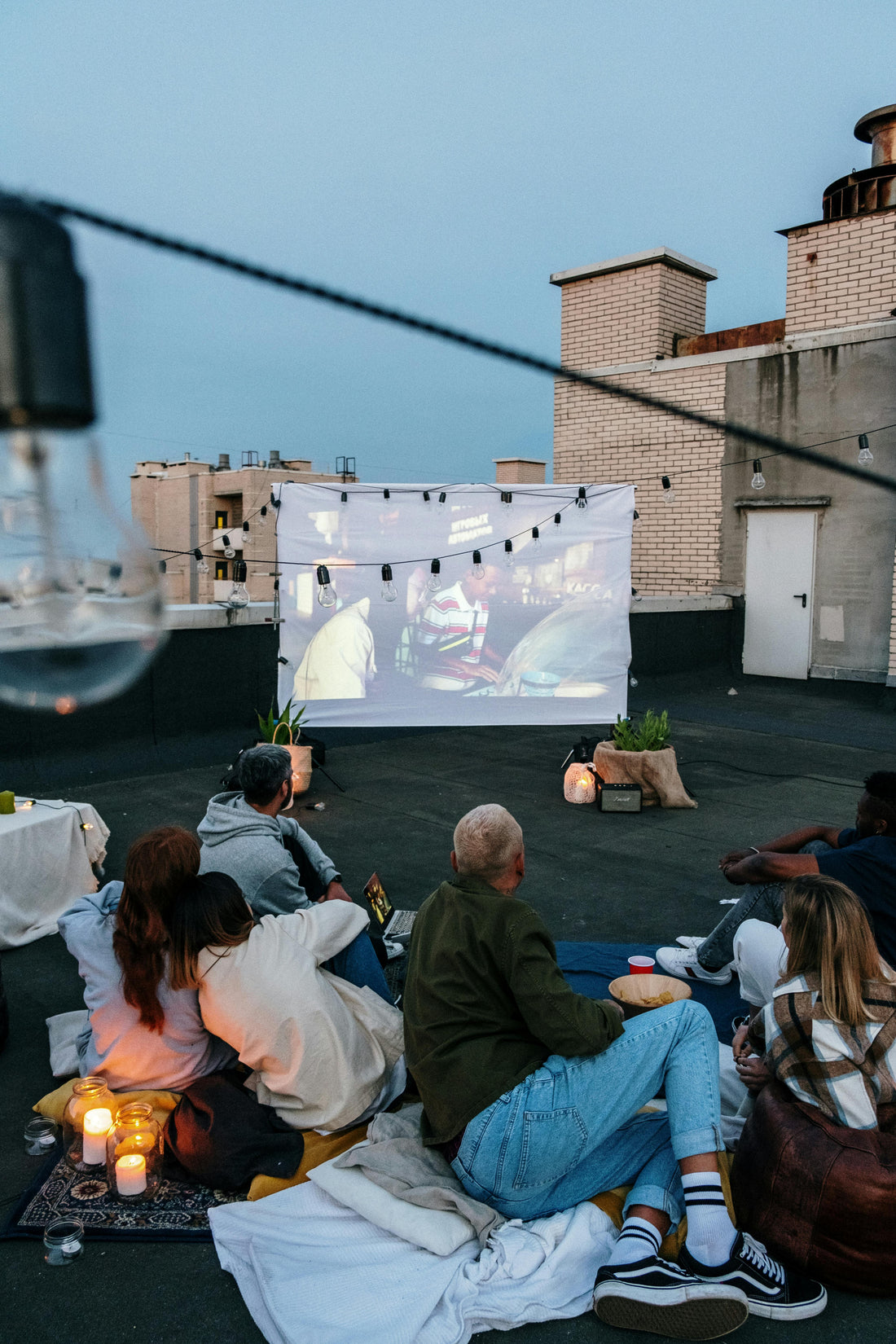 10 Fun Family Activities with a Portable Projector